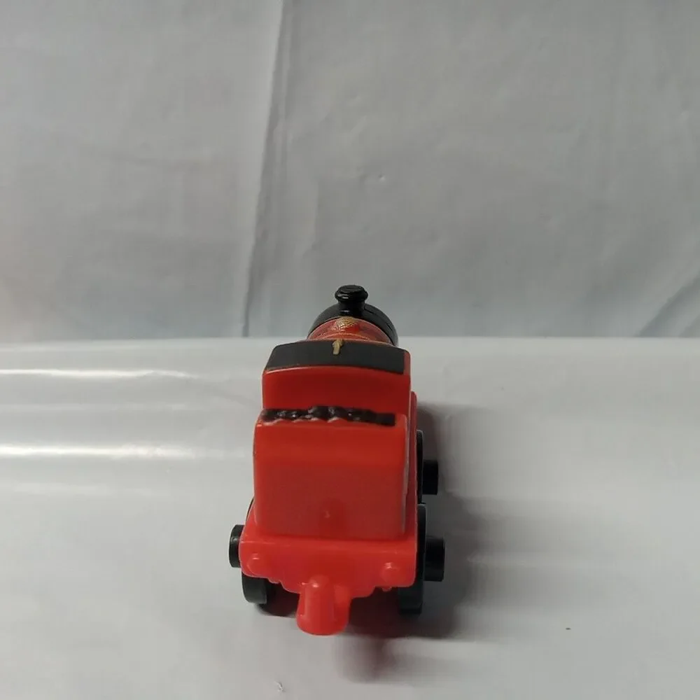 THOMAS & FRIENDS Minis Christmas James Mini Miniature 2014